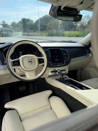 VOLVO XC90 2.0 T6 GASOLINA MOMENTUM AWD GEARTRONIC